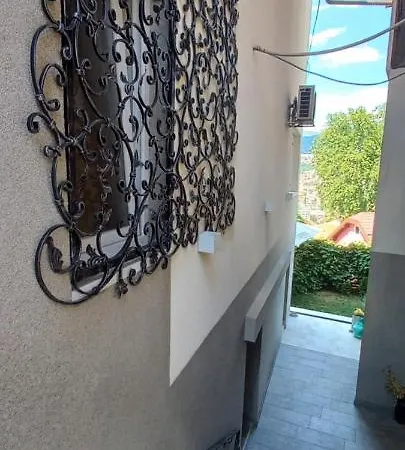 Cemo Apartment