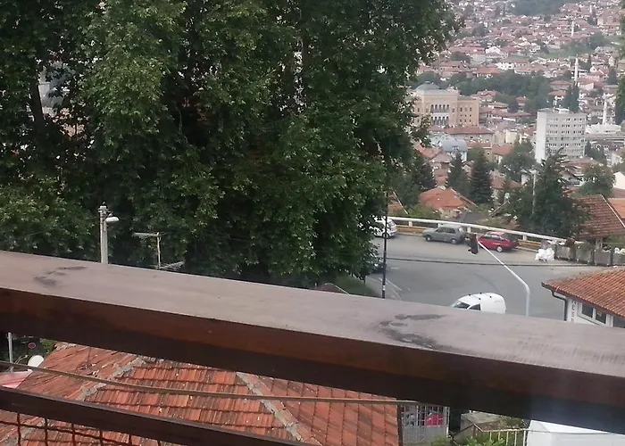 Cemo Апартаменты *